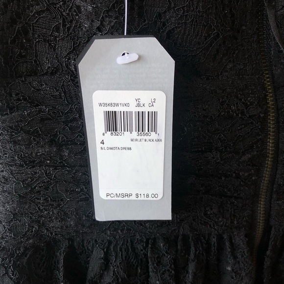 NWT GUESS Dakota Lace Peplum Strapless Mini Dress - Picture 10 of 10